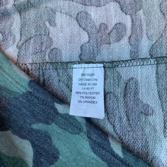 Camo Printed Knit Mini Dress - Picture 4 of 4